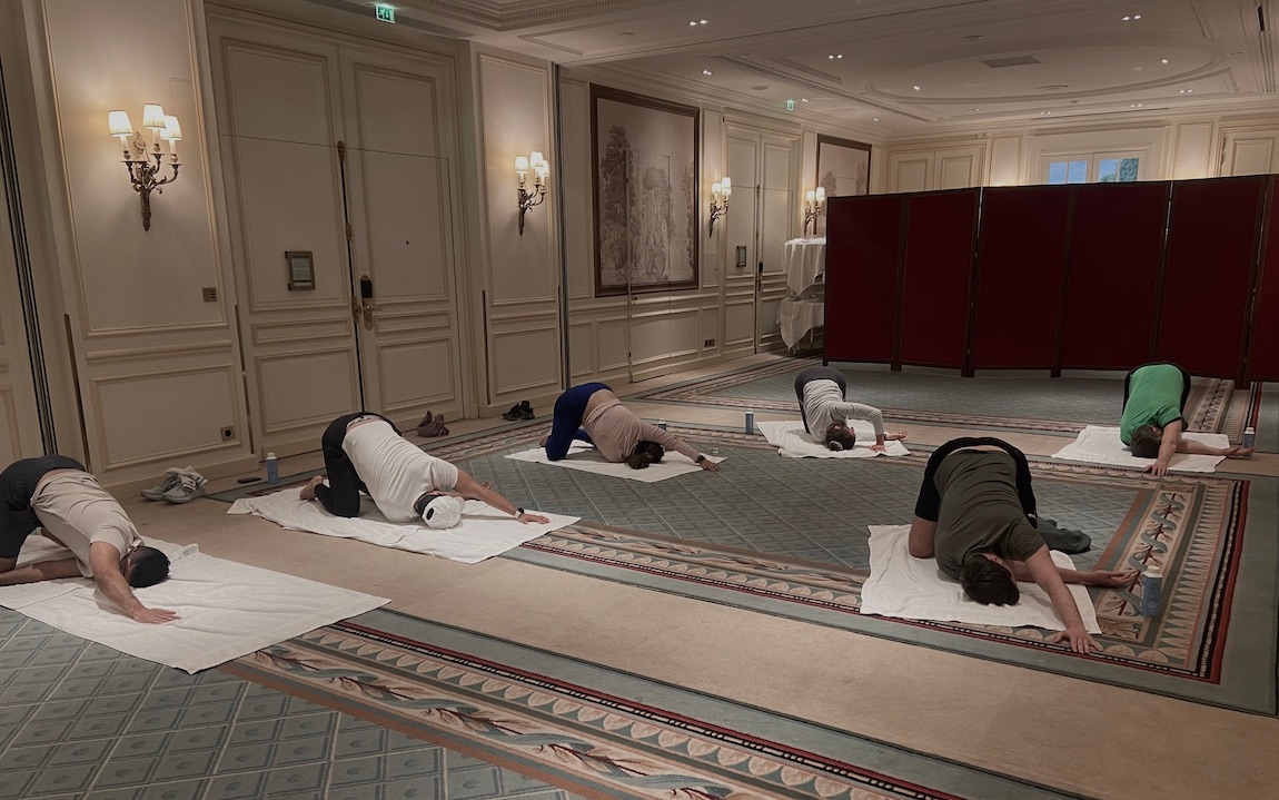 pilates en entreprise lors du team building MCI