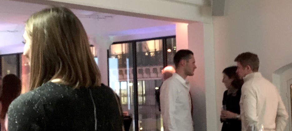 se réunir pour fêter les 10 ans abc cocktail